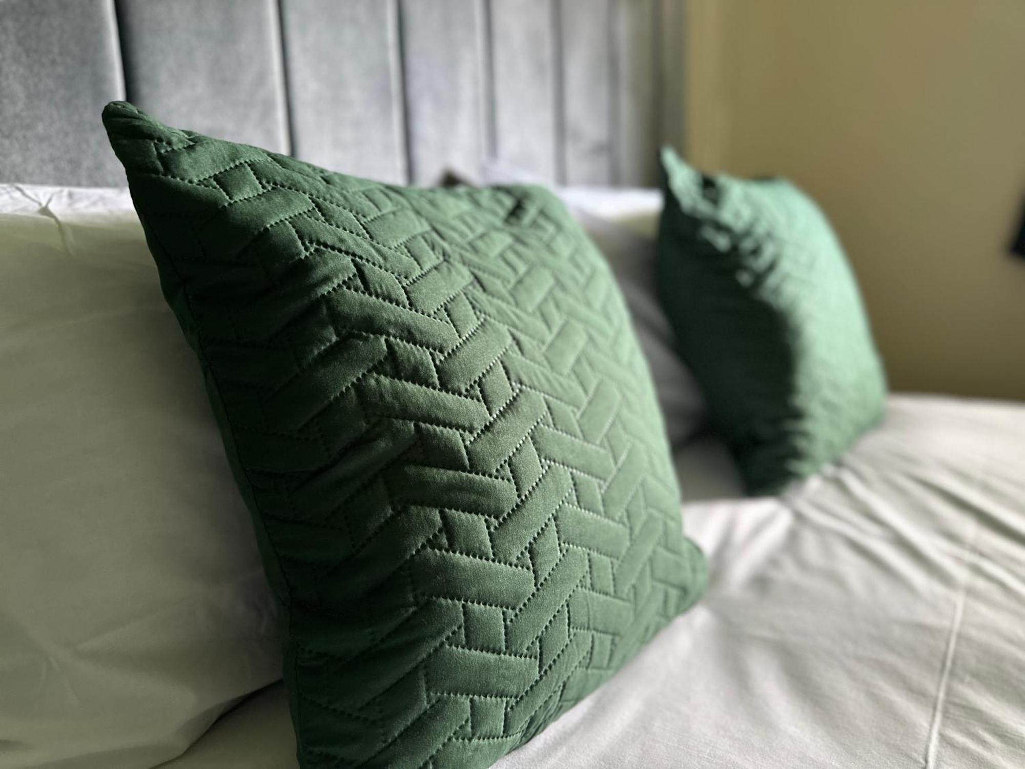 Great Offers On Long Stays!! Laluna Apartments 盖茨黑德 外观 照片