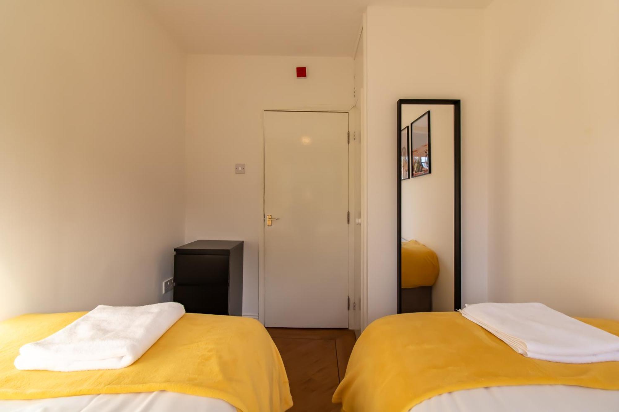 Great Offers On Long Stays!! Laluna Apartments 盖茨黑德 外观 照片